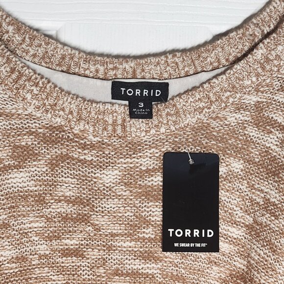 NWT Torrid Cold Shoulder Open Back Sweater - Size: 3 (22W/24W) PRICE IS FIRM - Picture 7 of 9